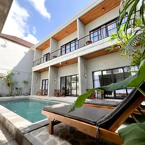 Affittacamere Adi Surya, Seminyak