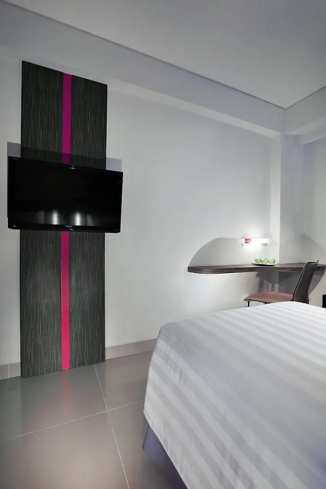 Favehotel Sunset Seminyak Отель